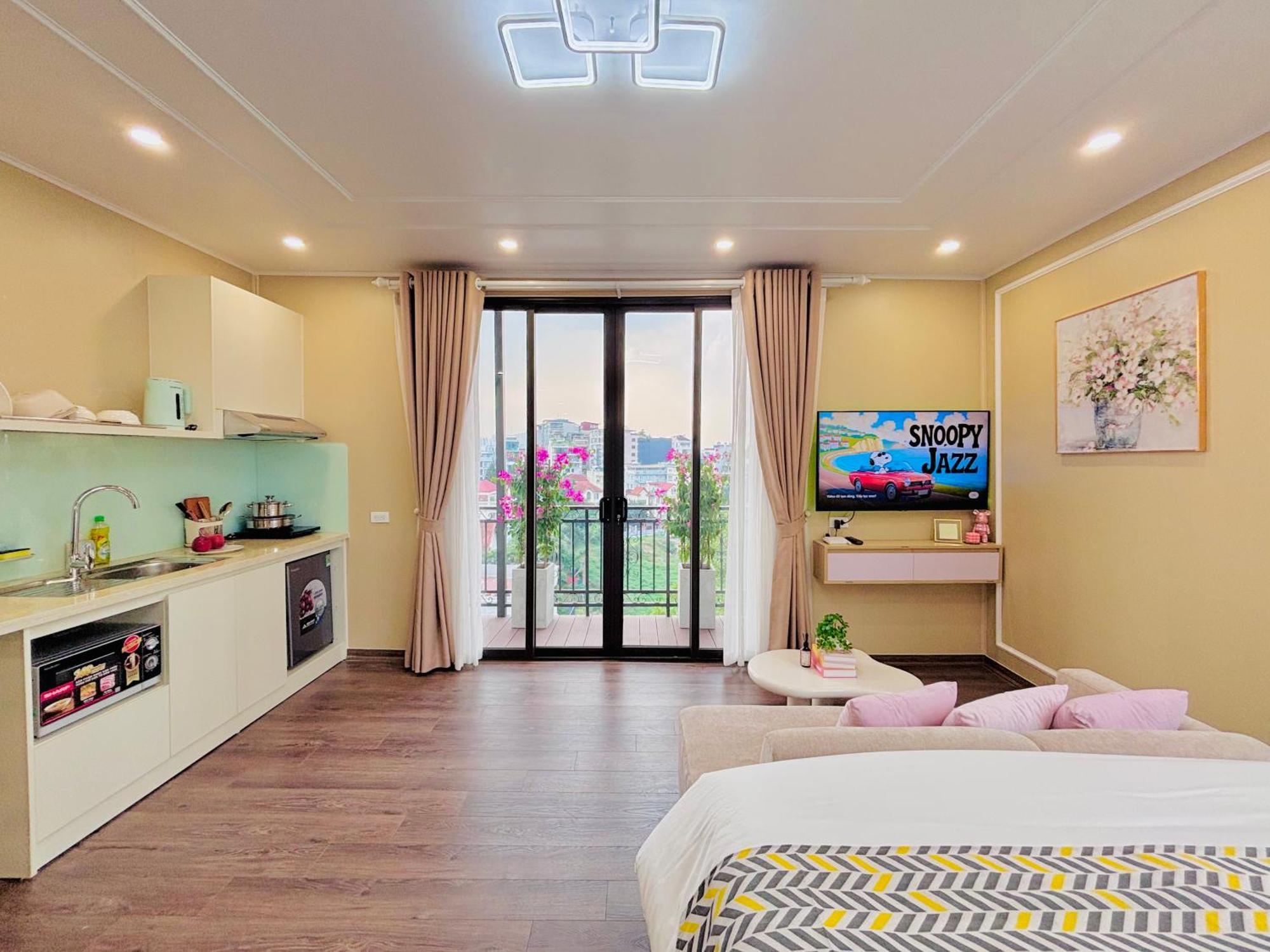 T98 Westlake Quang An - Tay Ho Center Garden View Studio! Apartment *